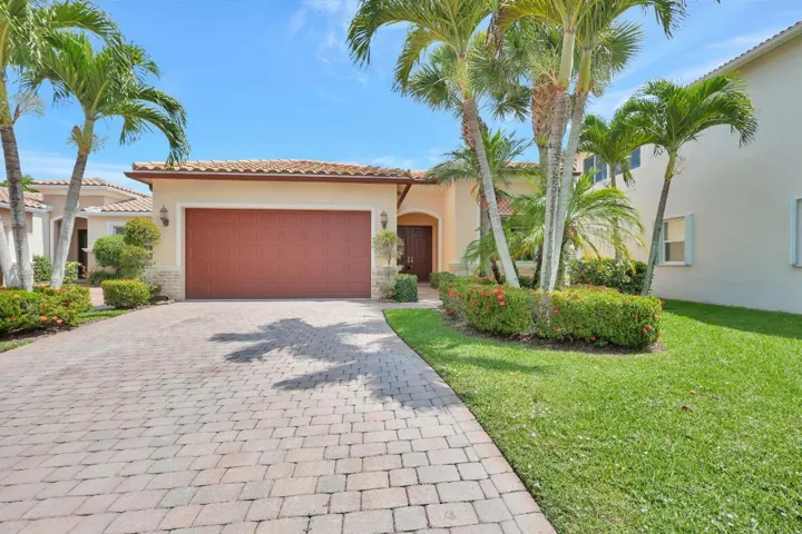 1-web-or-mls-9955Via_246