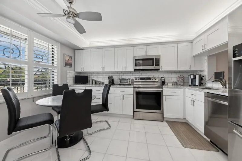 Quartz Counters