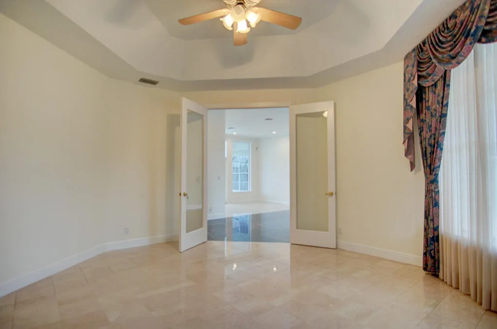 27dining room 2