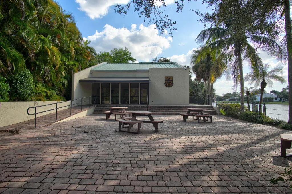 61 clubhouse