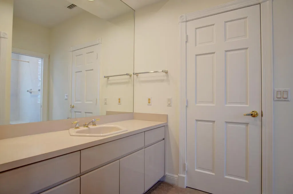 45 bathroom 3