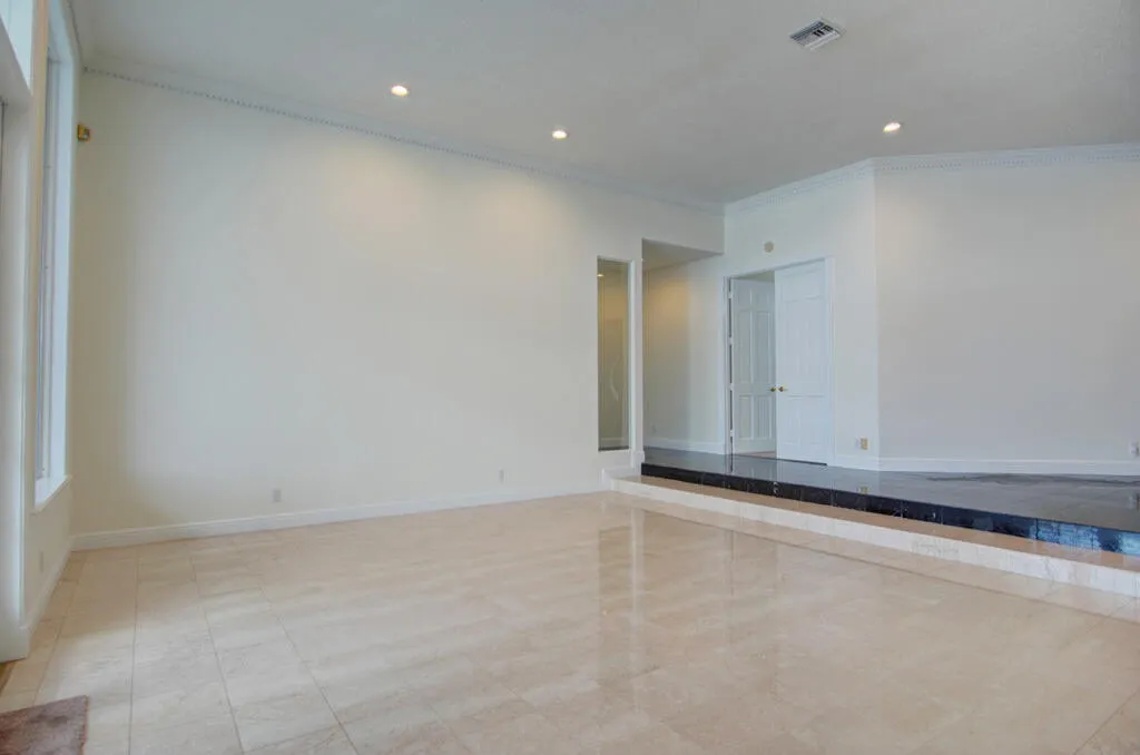 15 livingroom 2