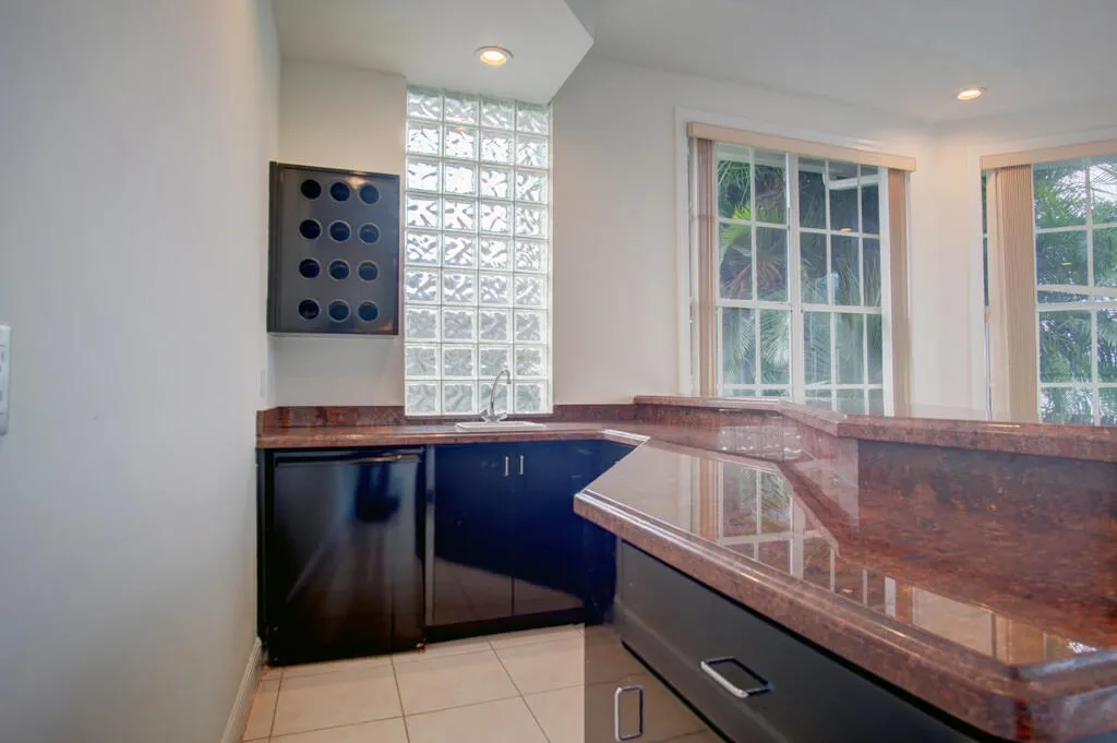 26 family room bar