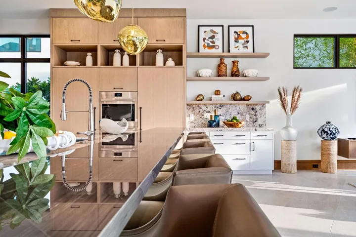 mls_KITCHEN_BAR_DETAIL