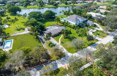 002-7807SteeplechaseDrive-PalmBeachGarde