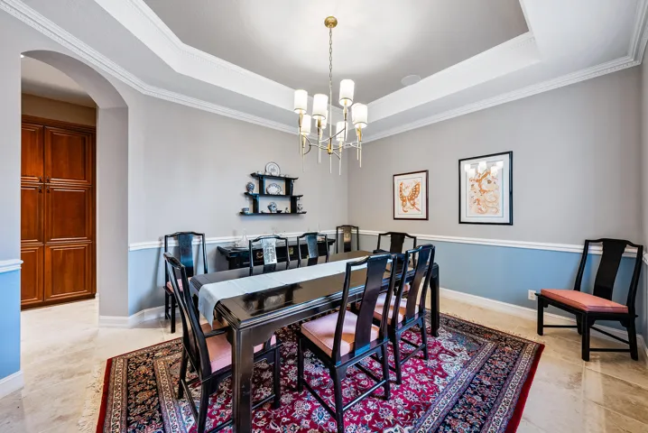 6786 Fox Hollow