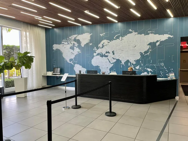 55. Lobby 01