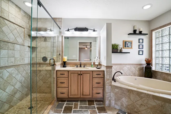 Master Bath