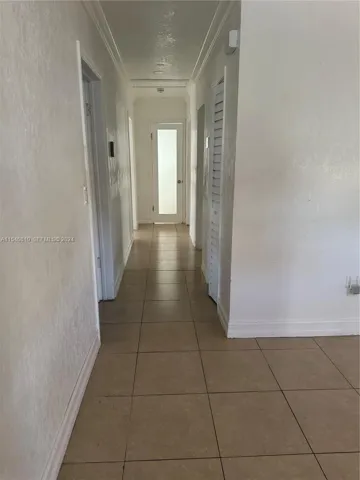 Hall lWay
