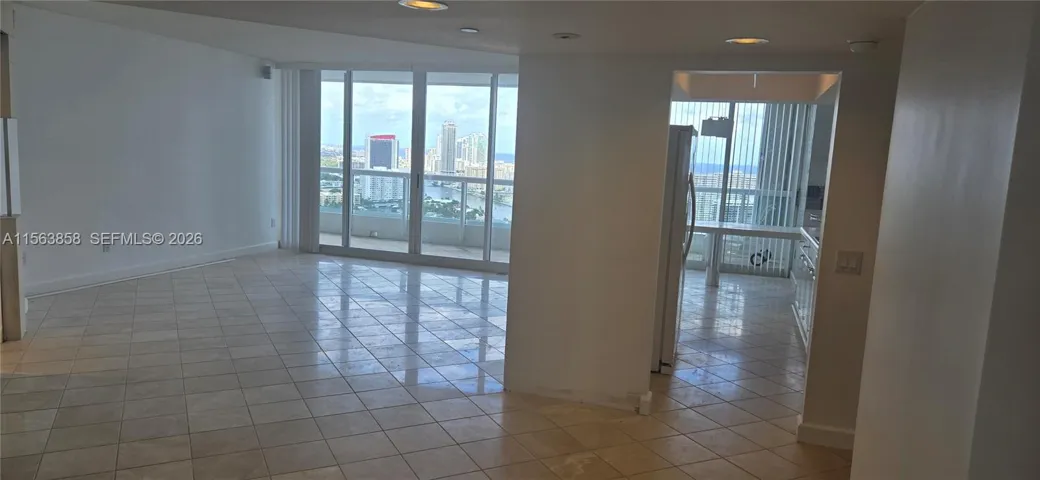 Entry View