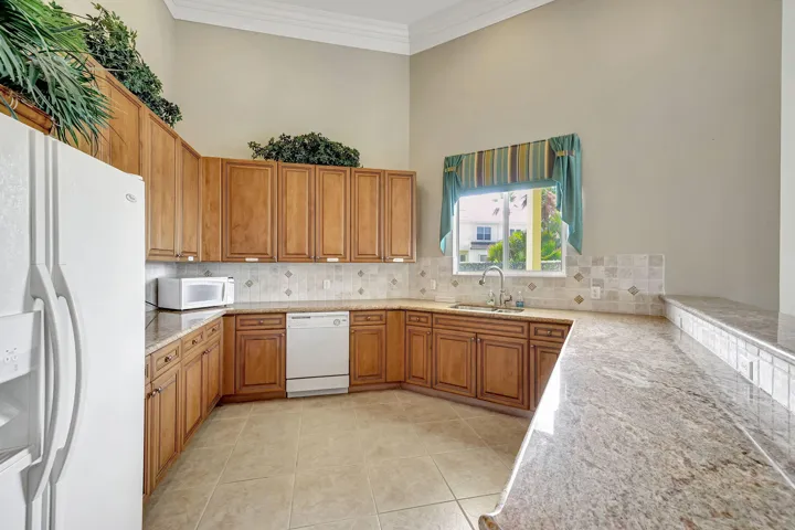 Clubhouse Kitchen