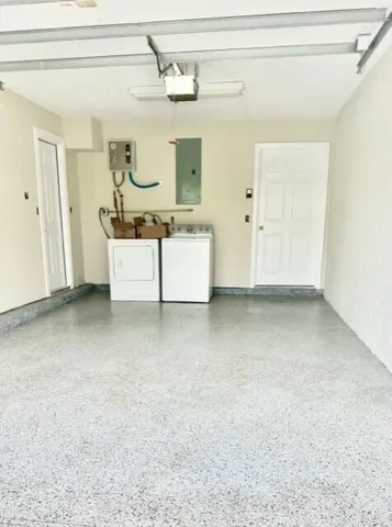 3021 Garage