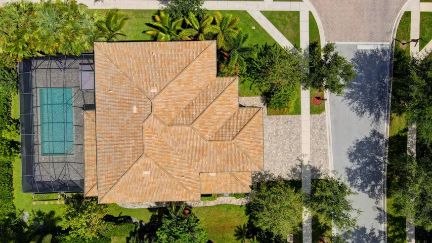 Roof Area Lot View
