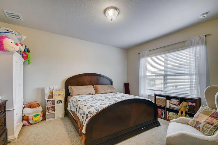 Guest bedroom