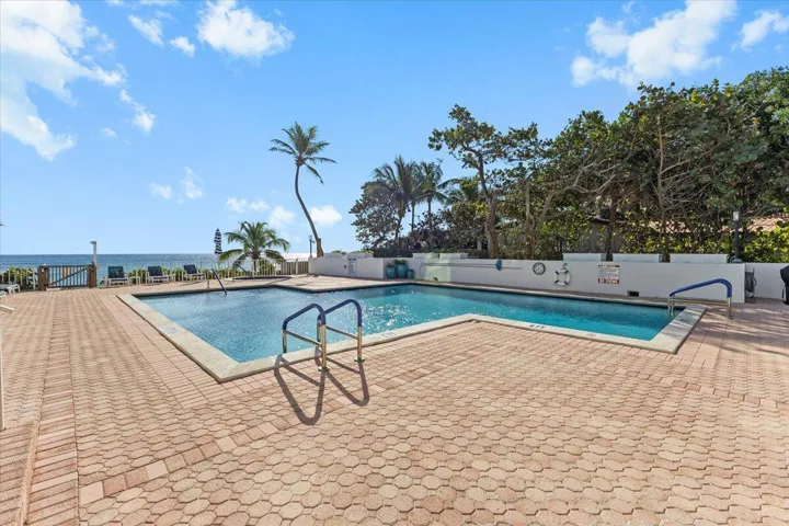Oceanfront heated pool
