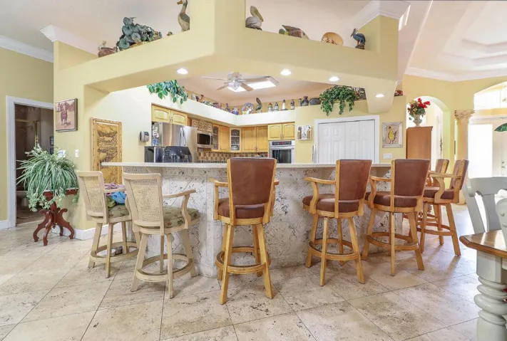24-Kitchen