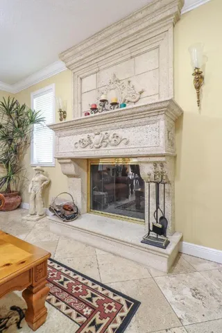 22-Fireplace