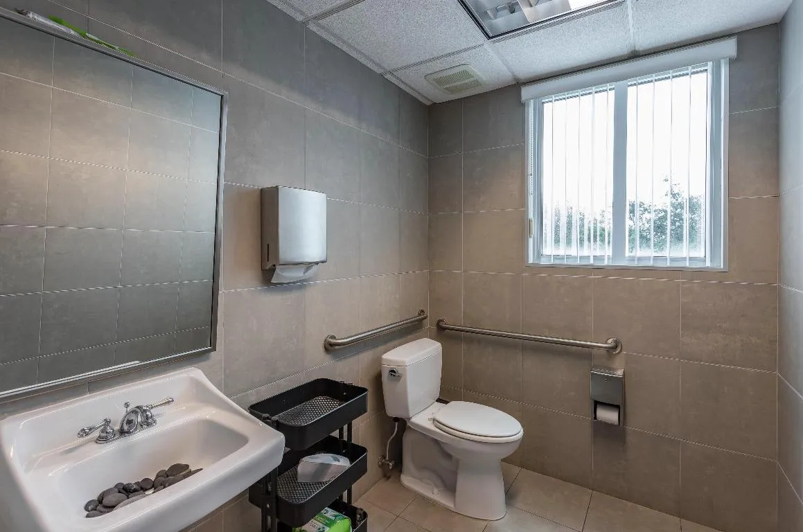 Property photo 33