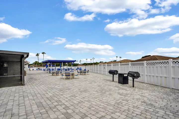 Grill at the Pool