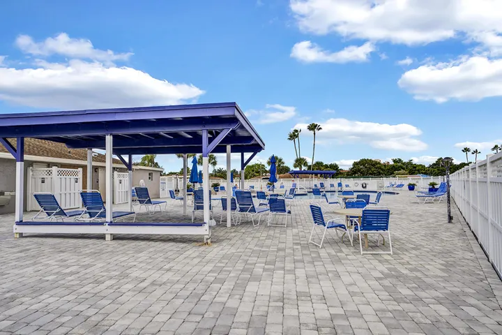 Community pool