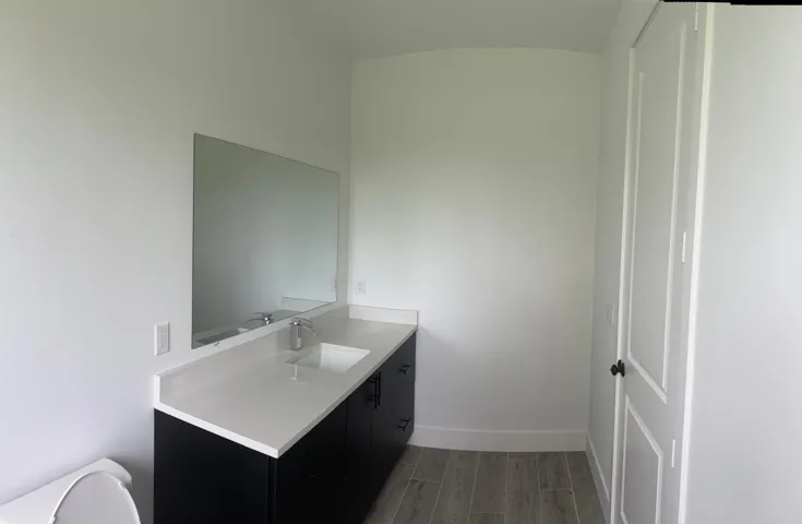 BATHROOM2