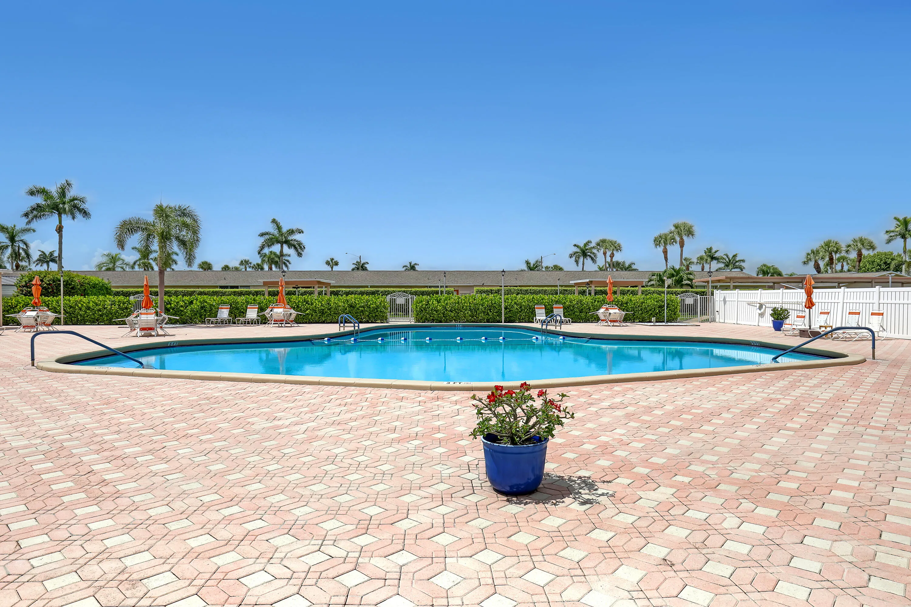 Property photo 77