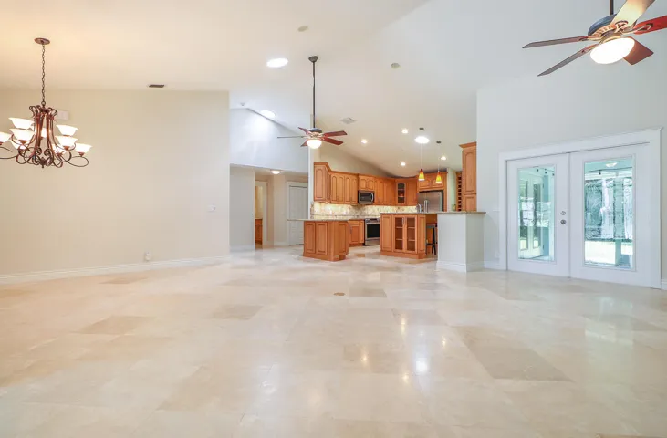 06-Great Room