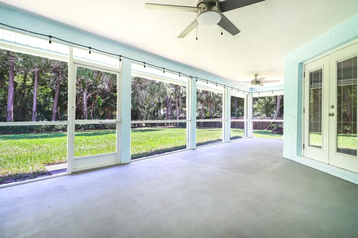 31-Porch