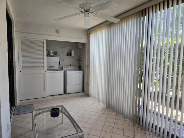 ENCLOSED FLORIDA ROOM