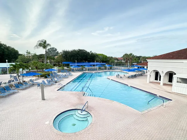 Platina pool
