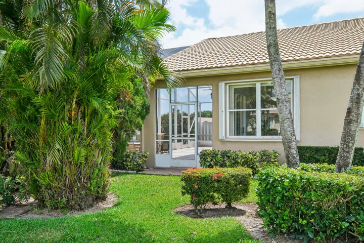 31-print-Westchester Club Dr-03042025-03