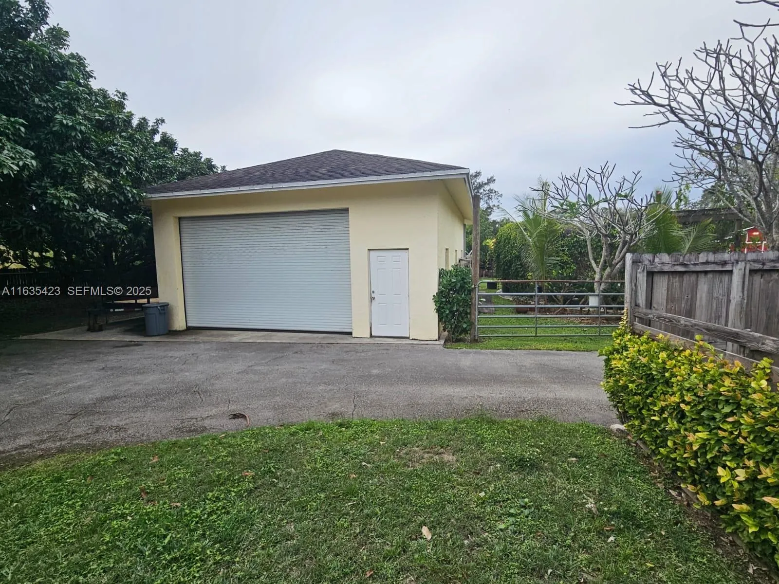 Property photo 23