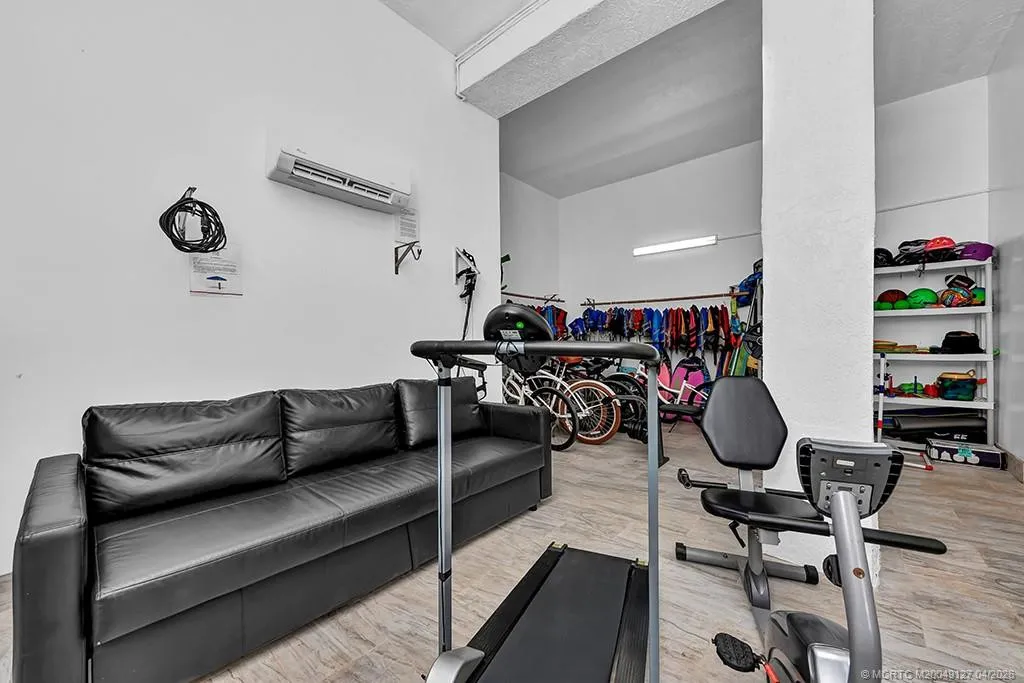 Property photo 42
