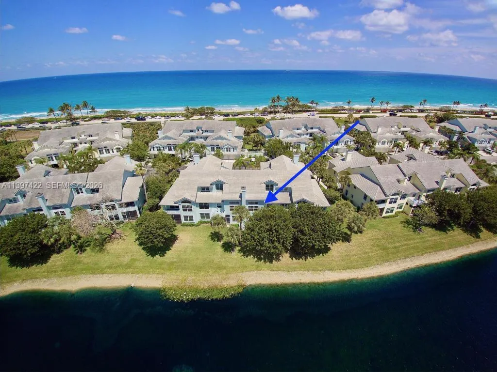 Beautiful view of Jupiter Beach
