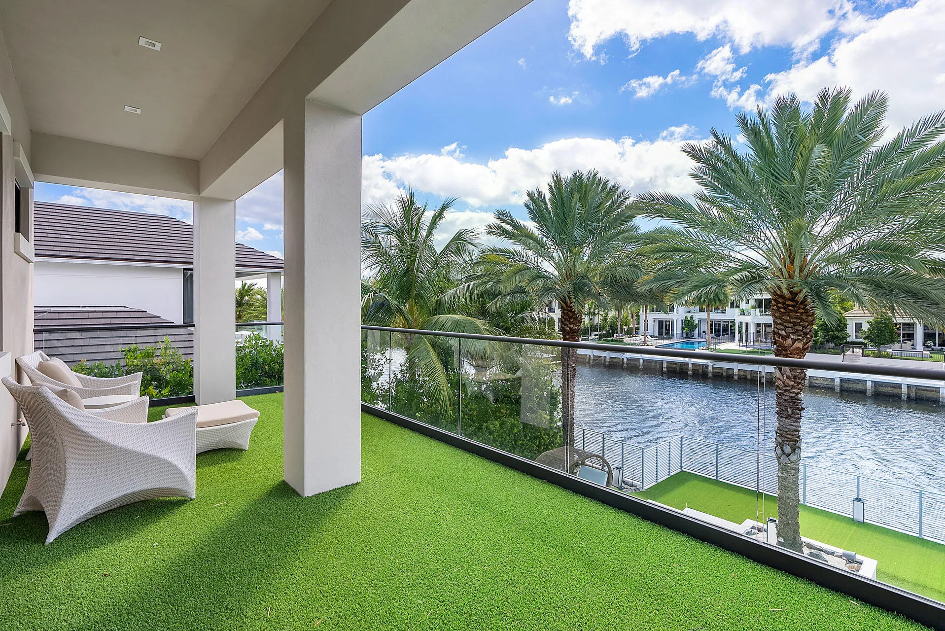 290_South_Maya_Palm_Drive_63
