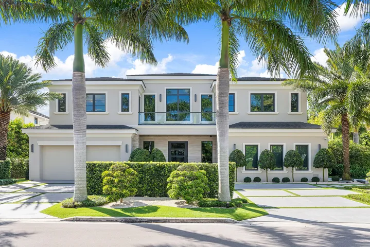 290_South_Maya_Palm_Drive_02