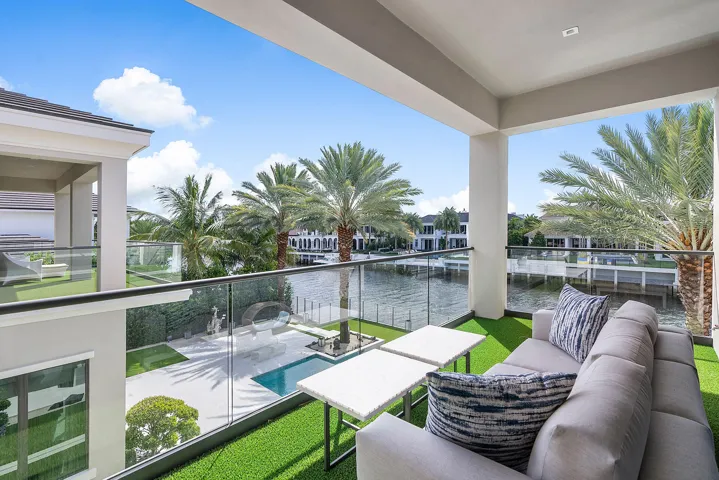 290_South_Maya_Palm_Drive_46