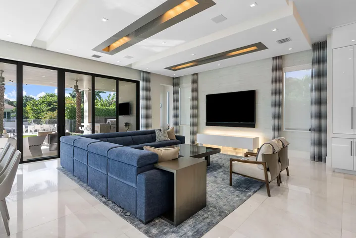 290_South_Maya_Palm_Drive_28