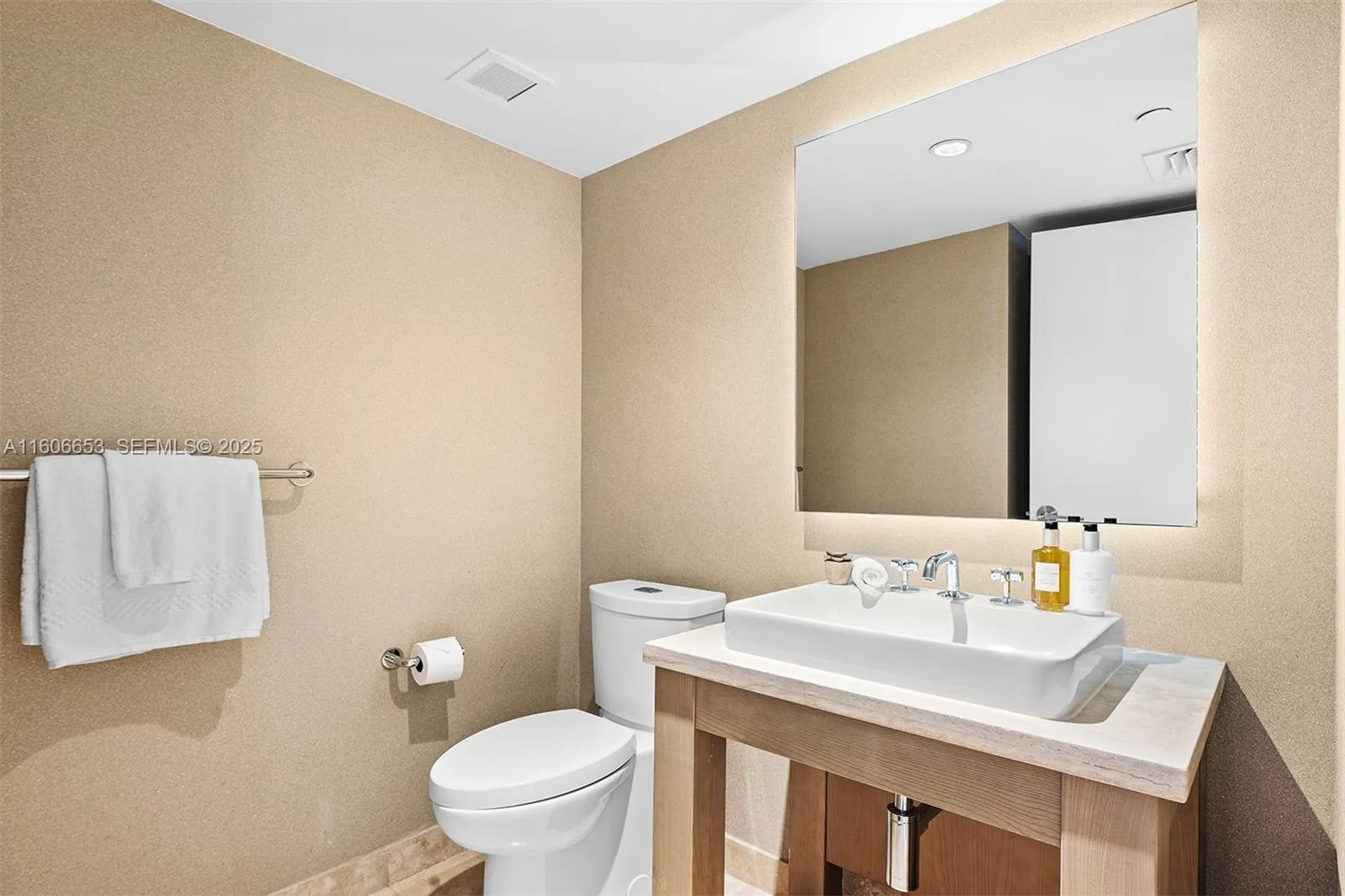 Property photo 61