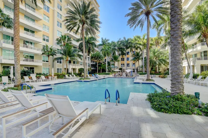 81-web-or-mls-700 East Boynton (1)