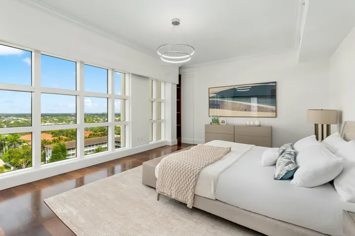 Guest bedroom