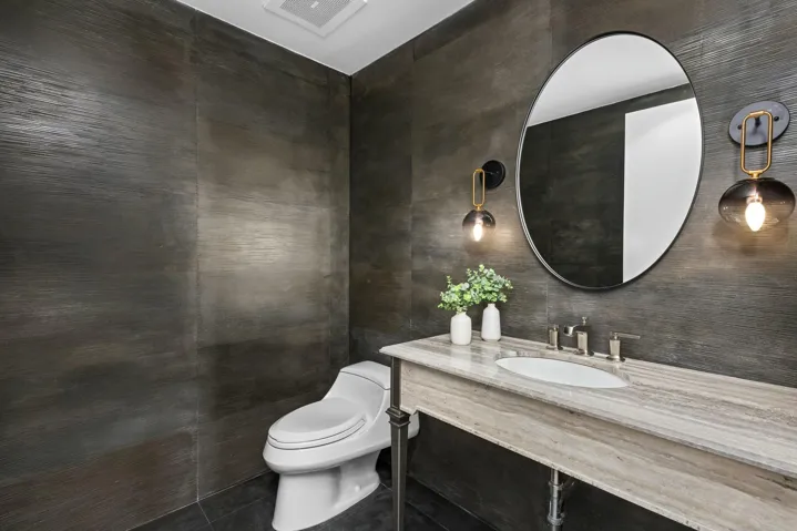 Powder room
