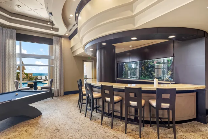 Amenities Clubroom 4