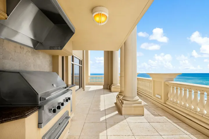 Summer kitchen