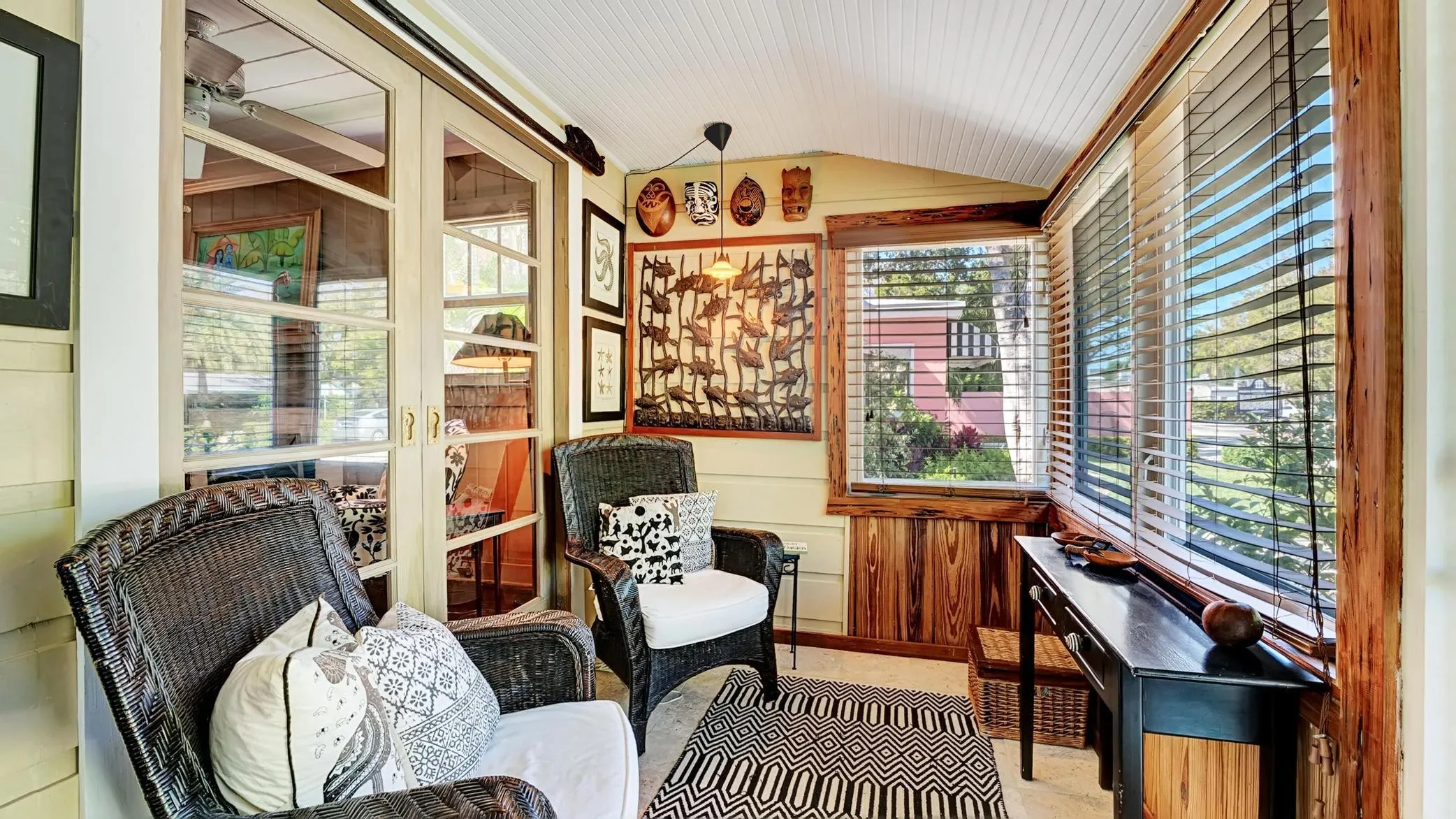 Enclosed porch
