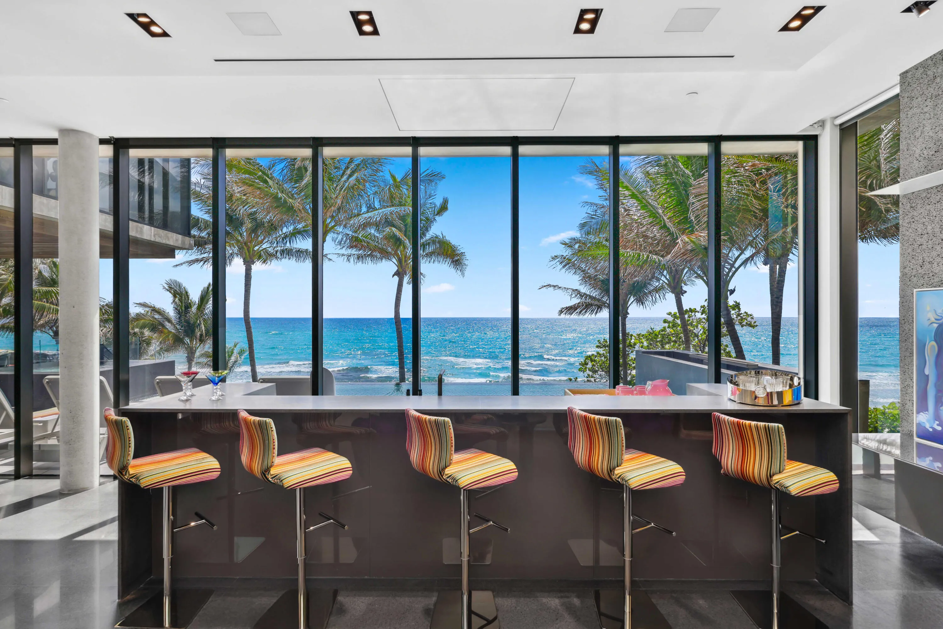 Oceanfront Bar
