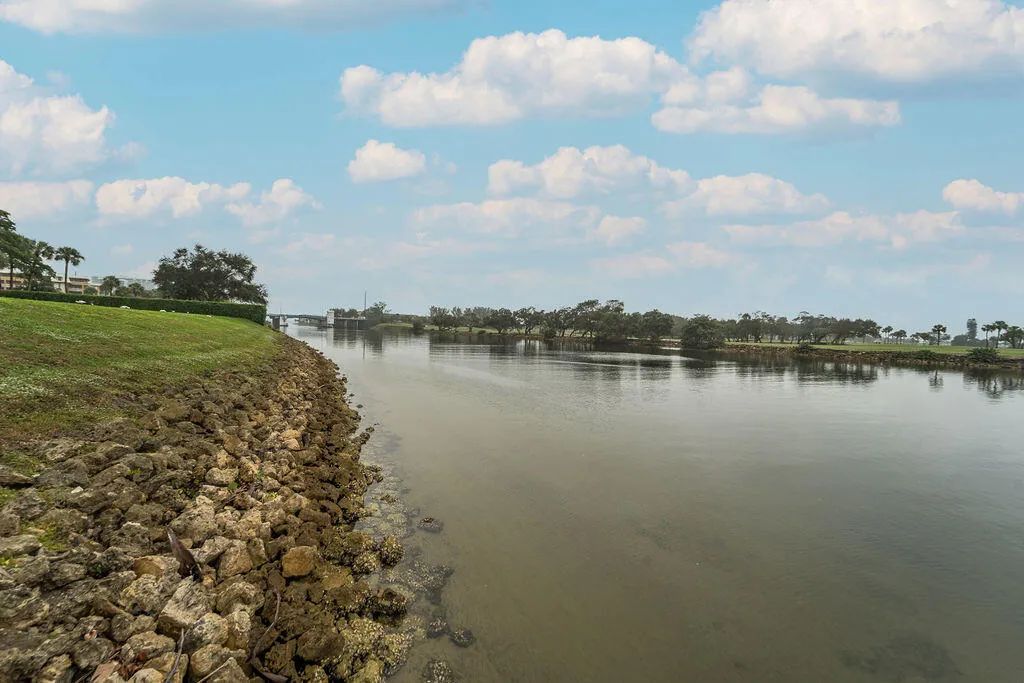 356GolfView505o-14