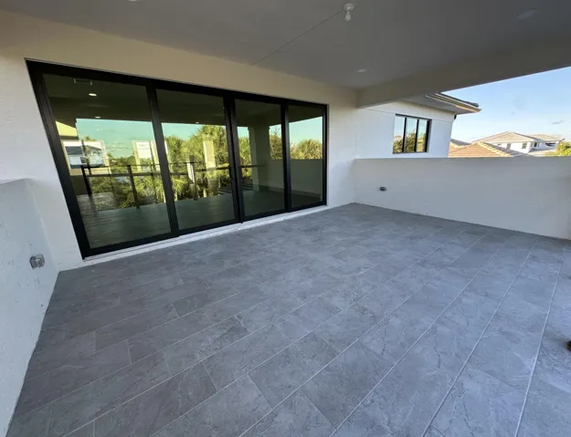 Covered Balcony Loft Leading to Covered Balcony ~ Great Upstairs Outdoor Lounge