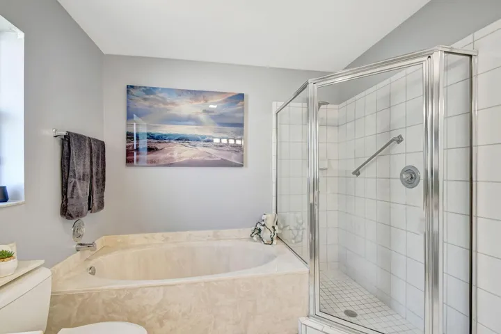 31-web-or-mls-Apartment (31)
