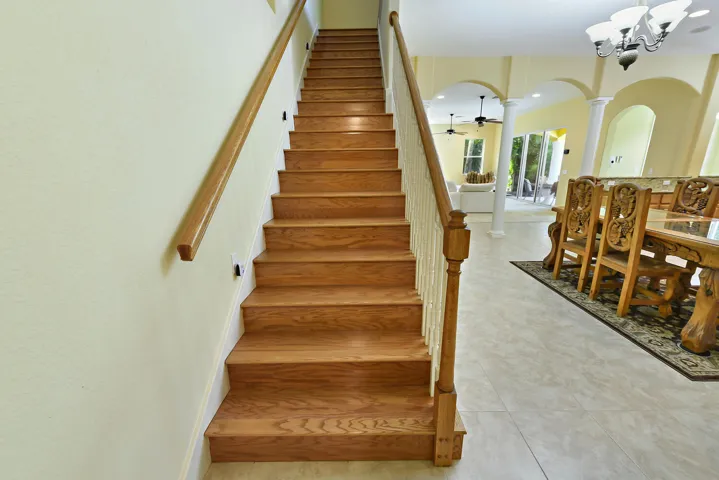 Oak Stairs
